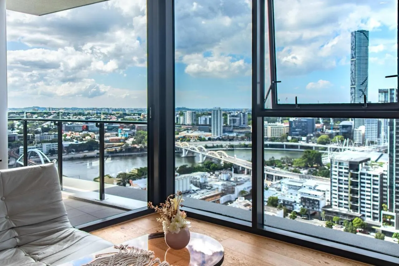 Brand New Riverview 2Bd Apartment At South Bank Brisbane Australia