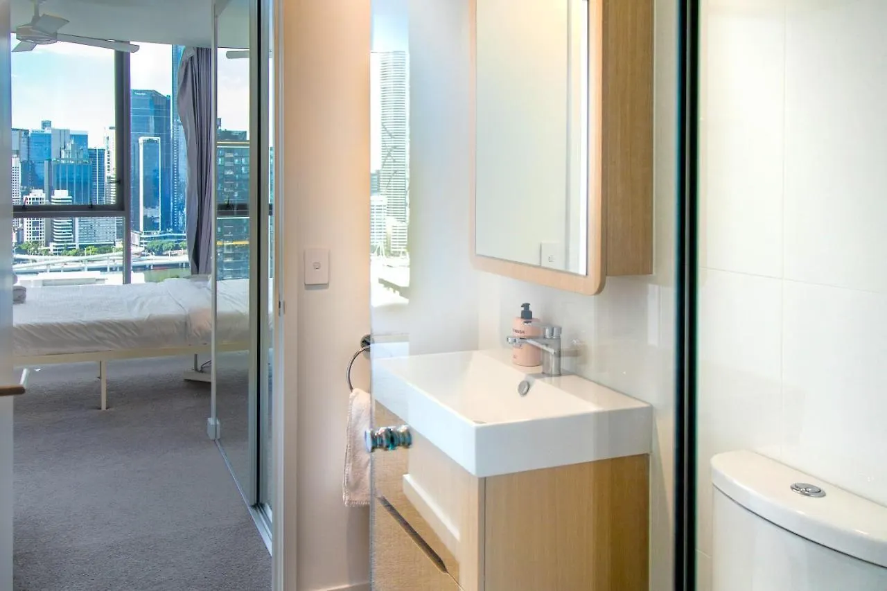 Brand New Riverview 2Bd Apartment At South Bank Brisbane Australia